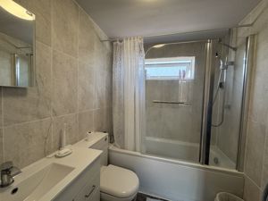 Family Bathroom- click for photo gallery